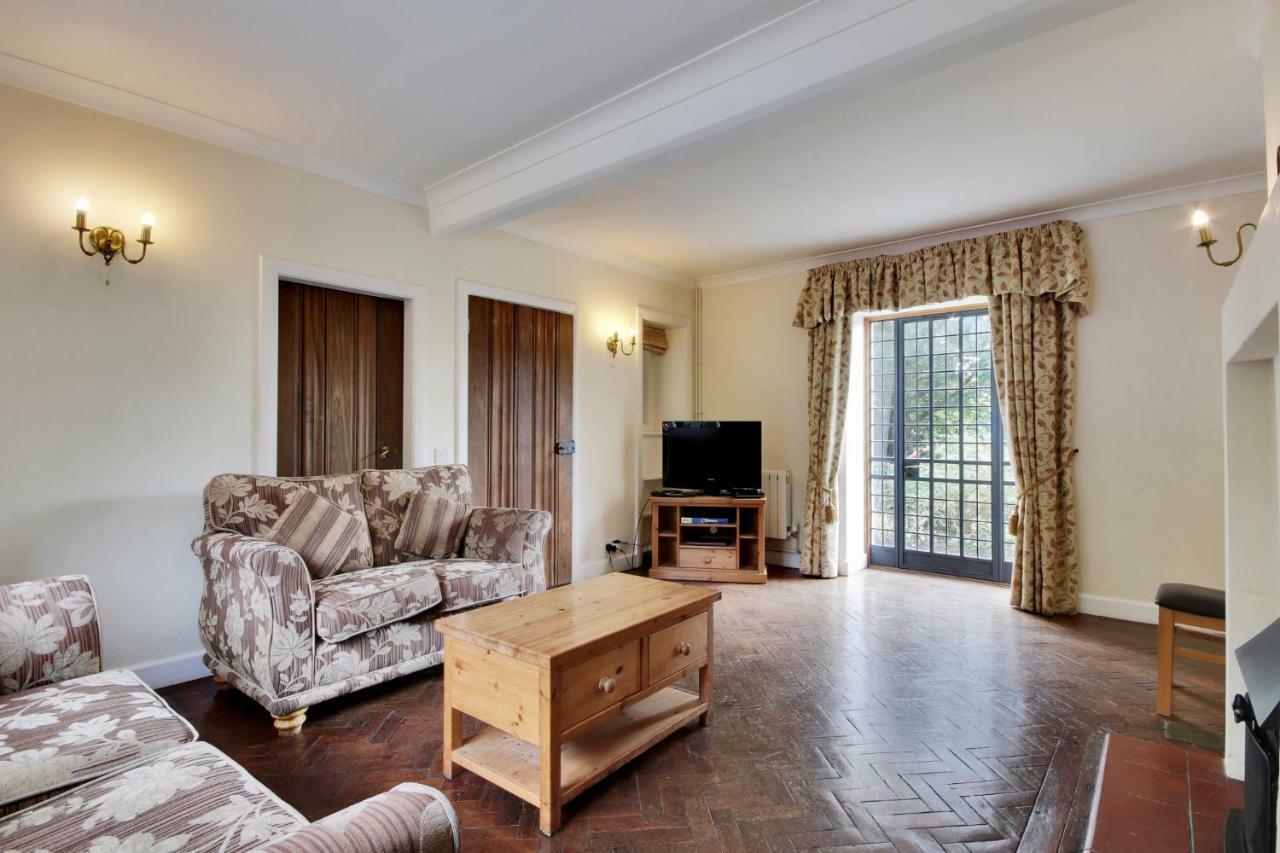 Lympne Castle Cottages Hythe  Ngoại thất bức ảnh