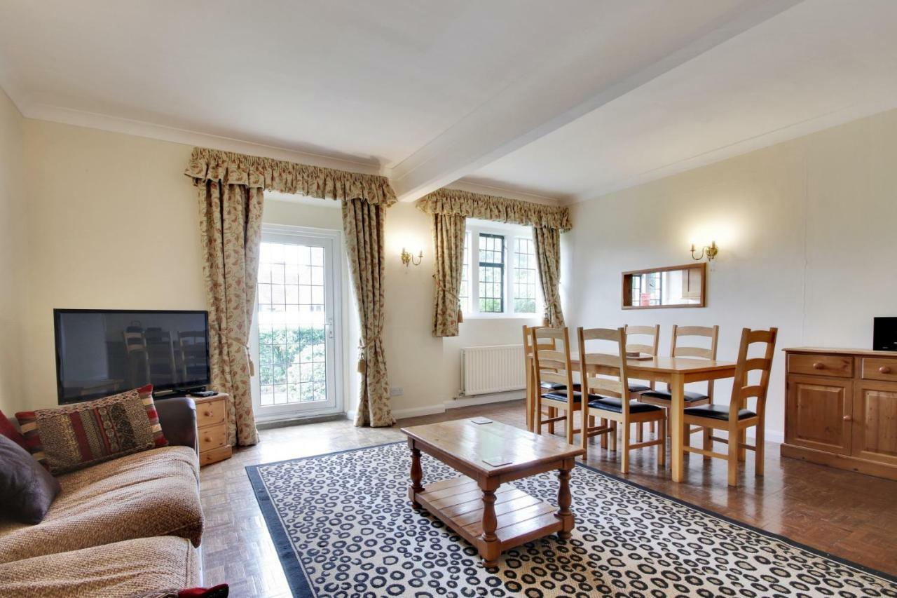 Lympne Castle Cottages Hythe  Ngoại thất bức ảnh
